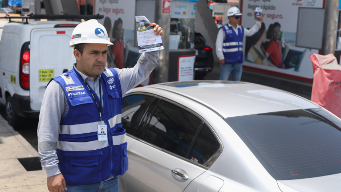 SUTRAN y PNP recordaron a conductores que invadir la berma de la Panamericana Sur se sanciona con S/ 428