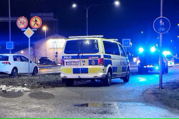 Tiroteo en escuela de Suecia deja 10 muertos