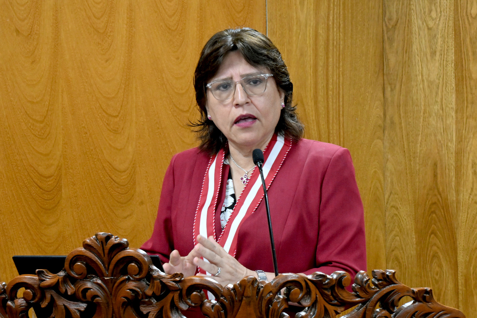 Kira Alcarraz denuncia a fiscal de la Nación y  pide inhabilitarla 10 años