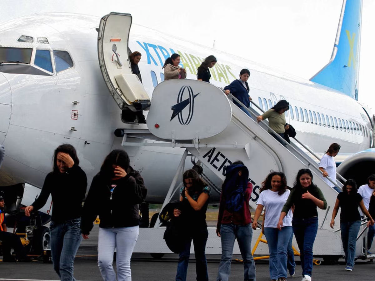 Confirman vuelo con  peruanos deportados  desde Estados Unidos