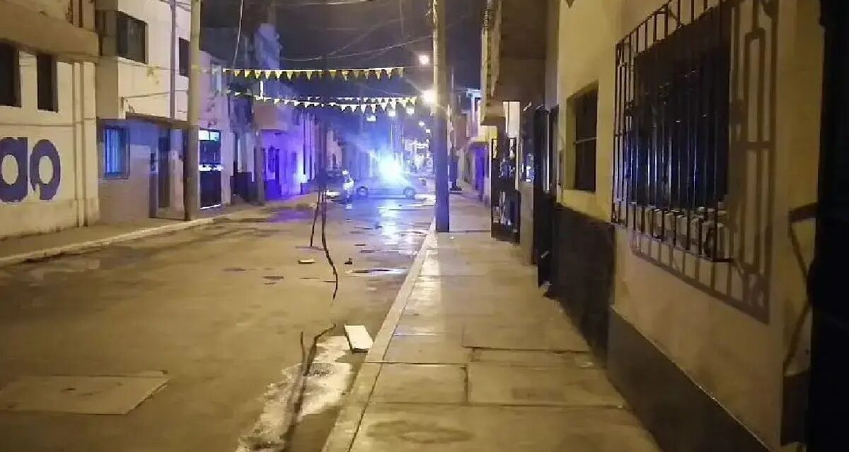 Cortocircuito en cableado electrico desató amago de incendio