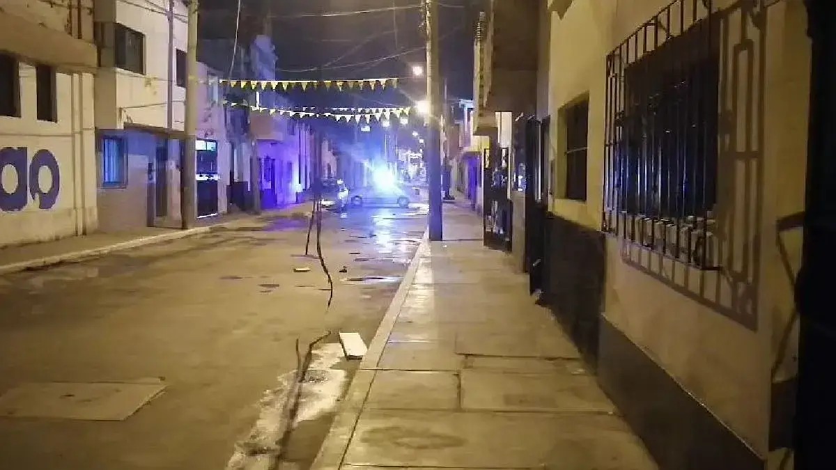 Cortocircuito en cableado electrico desató amago de incendio