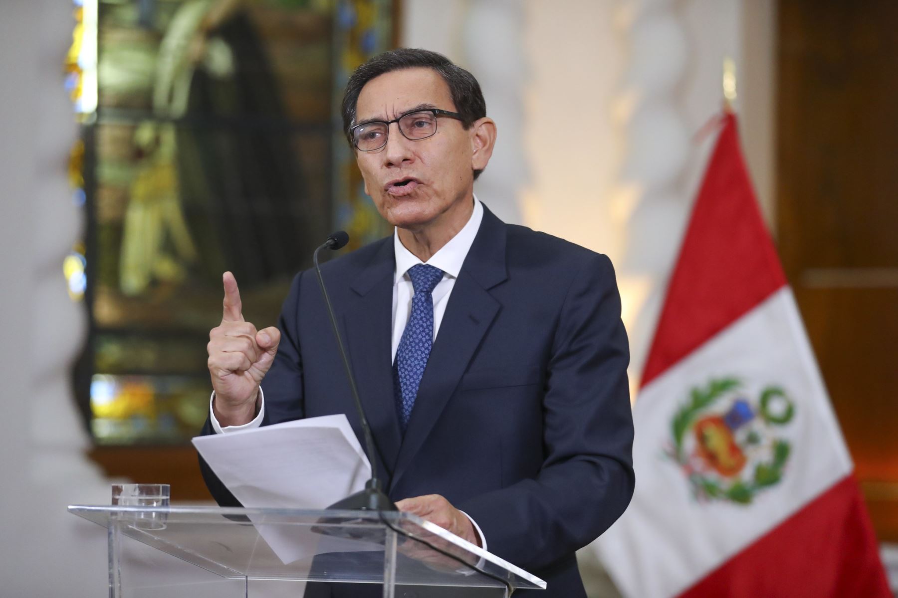 Martín Vizcarra es inhabilitado por 10 años