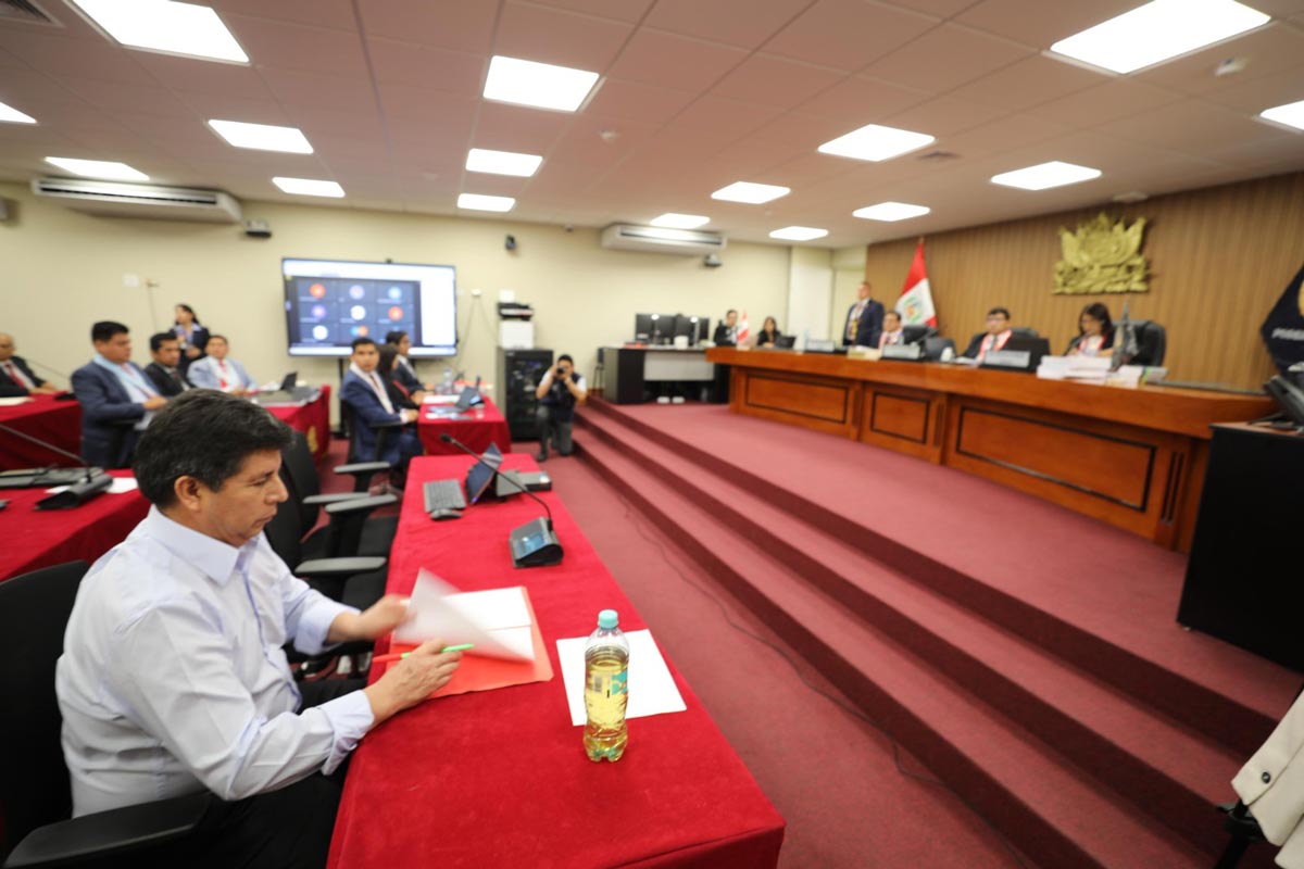 Pedro Castillo anuncia huelga de hambre durante su juicio oral