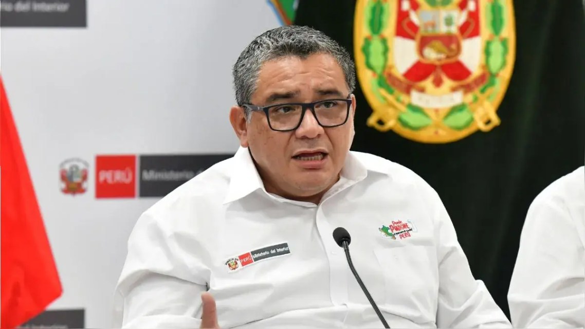 Nuevo allanamiento en la casa de Juan José Santiváñez