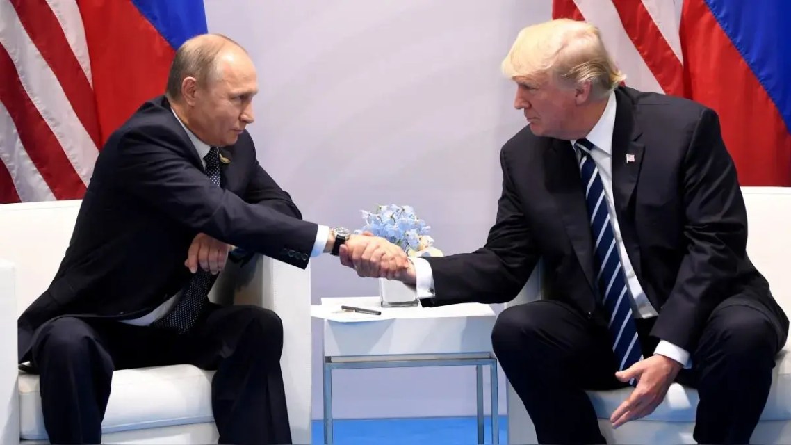 Vladímir Putin y Donald Trump tendrán conversación por la paz