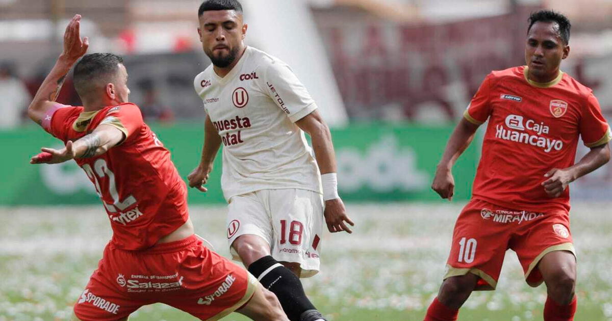 Universitario goleó a Sport Huancayo en el Monumental