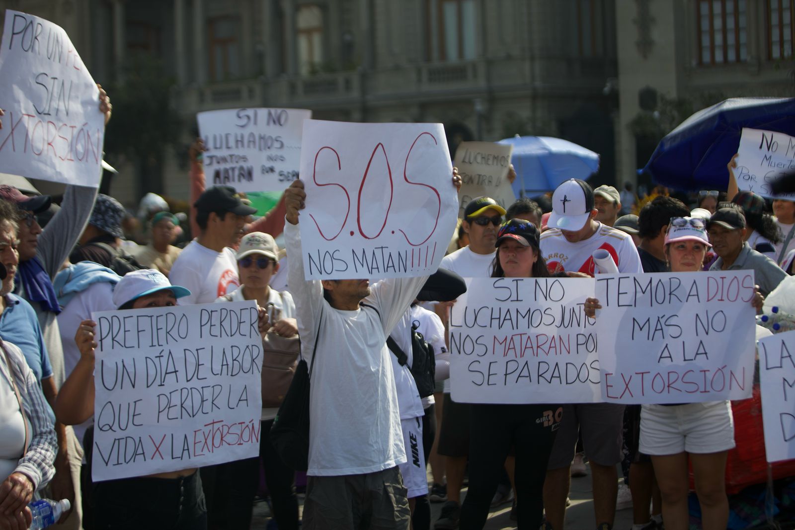 ‘Marcha por la paz’ fue multitudinaria