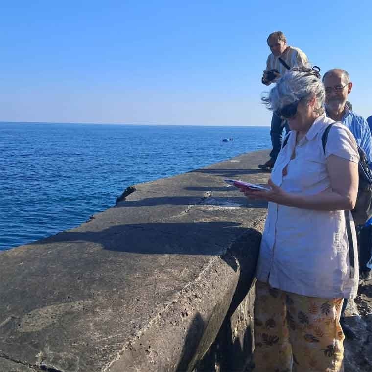 Honran en Cuba al poeta peruano José Antonio Mazzoti