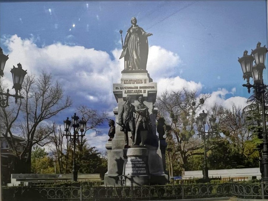 Conmemoran la unión oficial de Crimea a Rusia