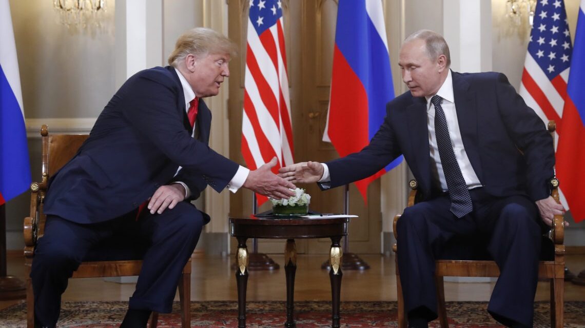 Trump mantiene decisión de negociar tregua con Putin