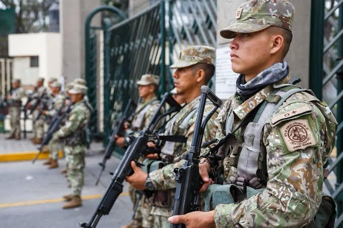 Aumentos a FF. AA. y  PNP llegarían a 81% en  determinados grados