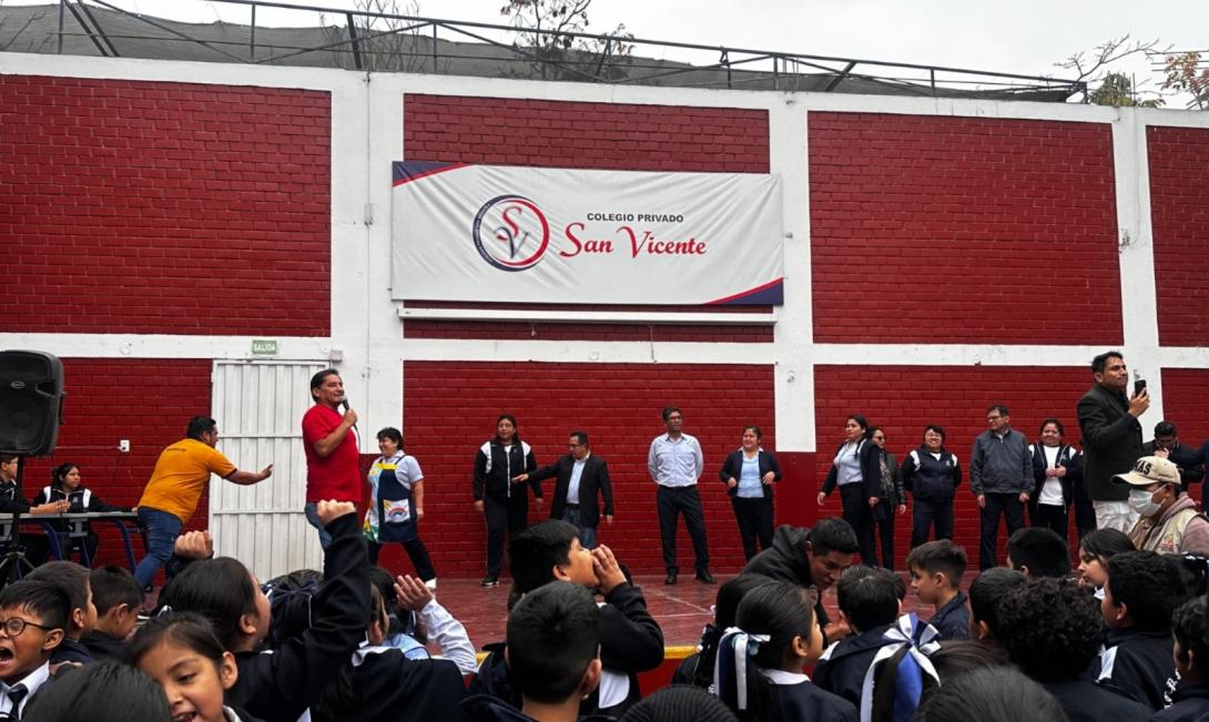 Colegio San Vicente en Comas viene siendo víctima de extorsión