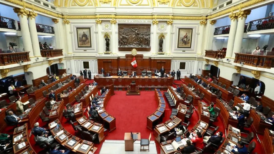 Congreso promulga ley que restituye la detención preliminar