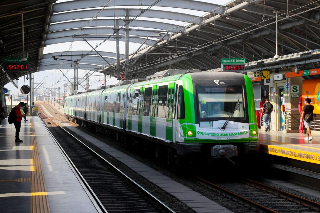 Usuarios del Metro de Lima exigen seguridad en las estaciones
