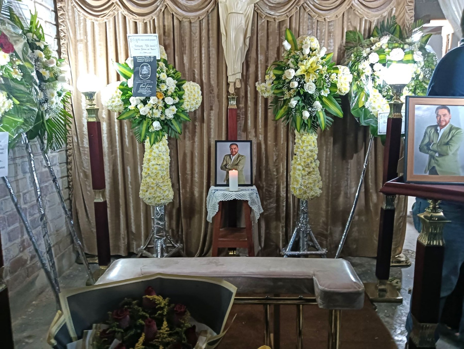 Restos de Paul Flores fueron trasladados a Piura