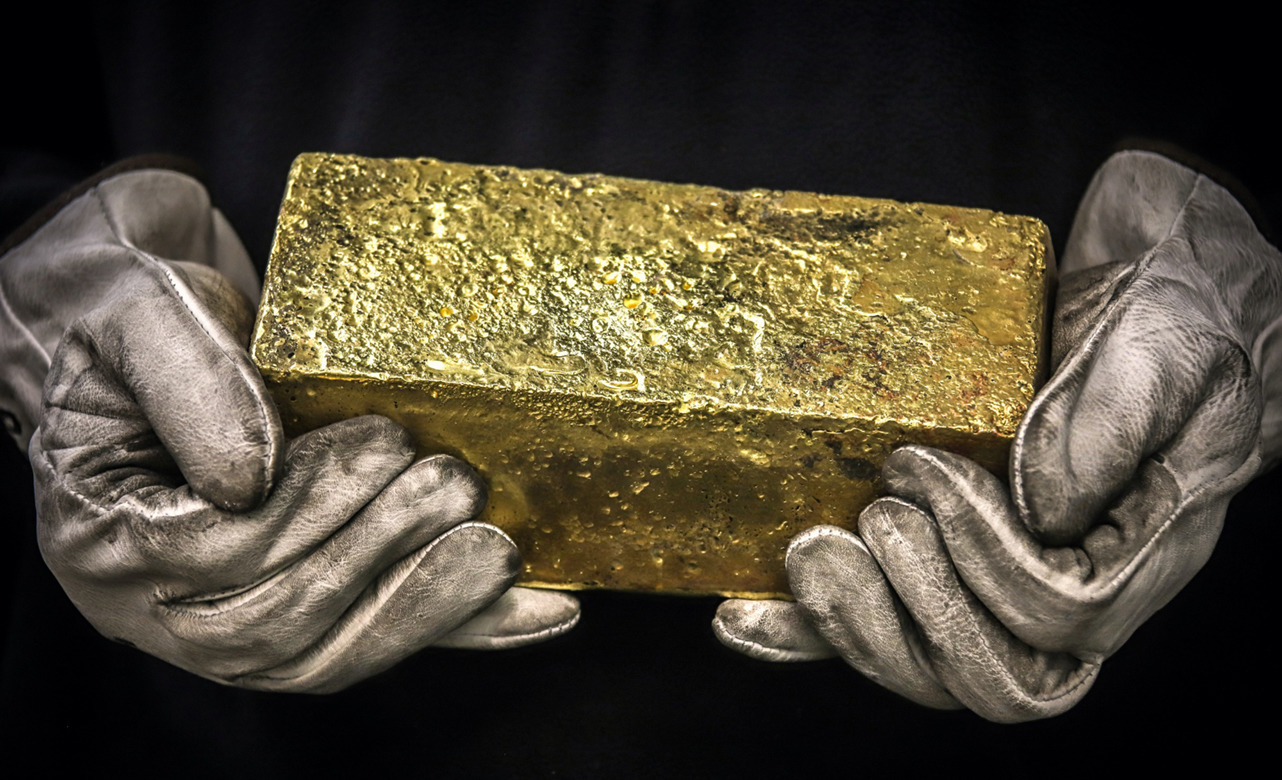 Fiscalía incautó tres barras de oro doré valorizado en USD 2 millones