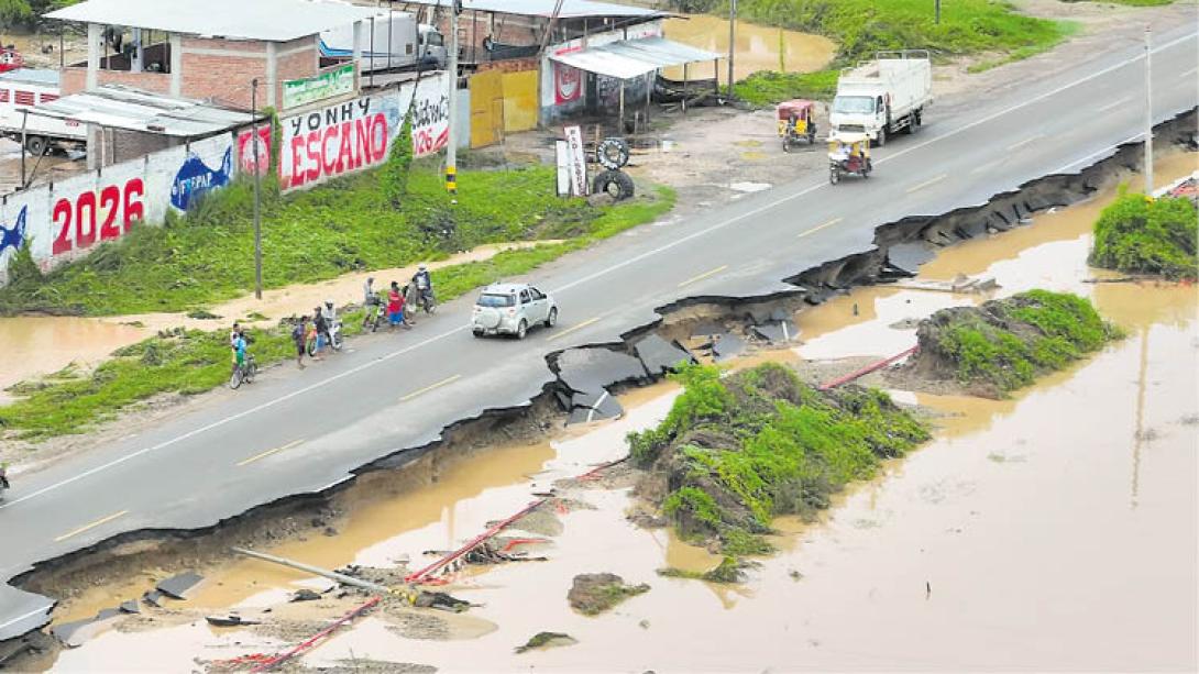 Fuertes lluvias deja a Tumbes en ruinas