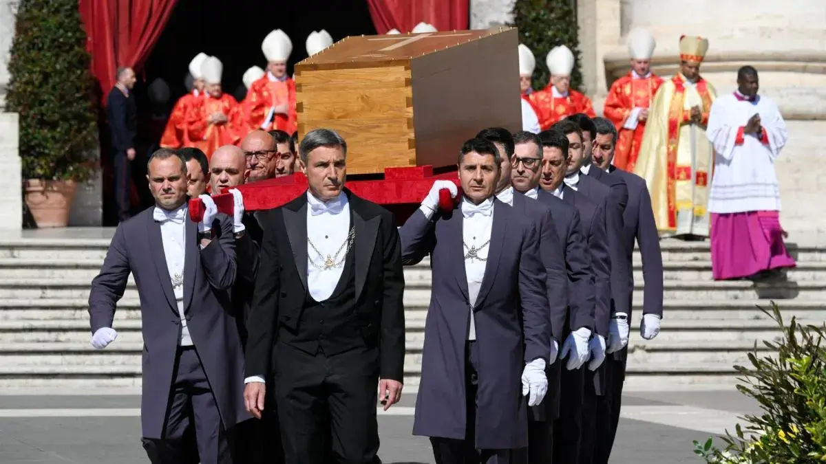 El papa Francisco descansa en la basílica de Santa María la Mayor