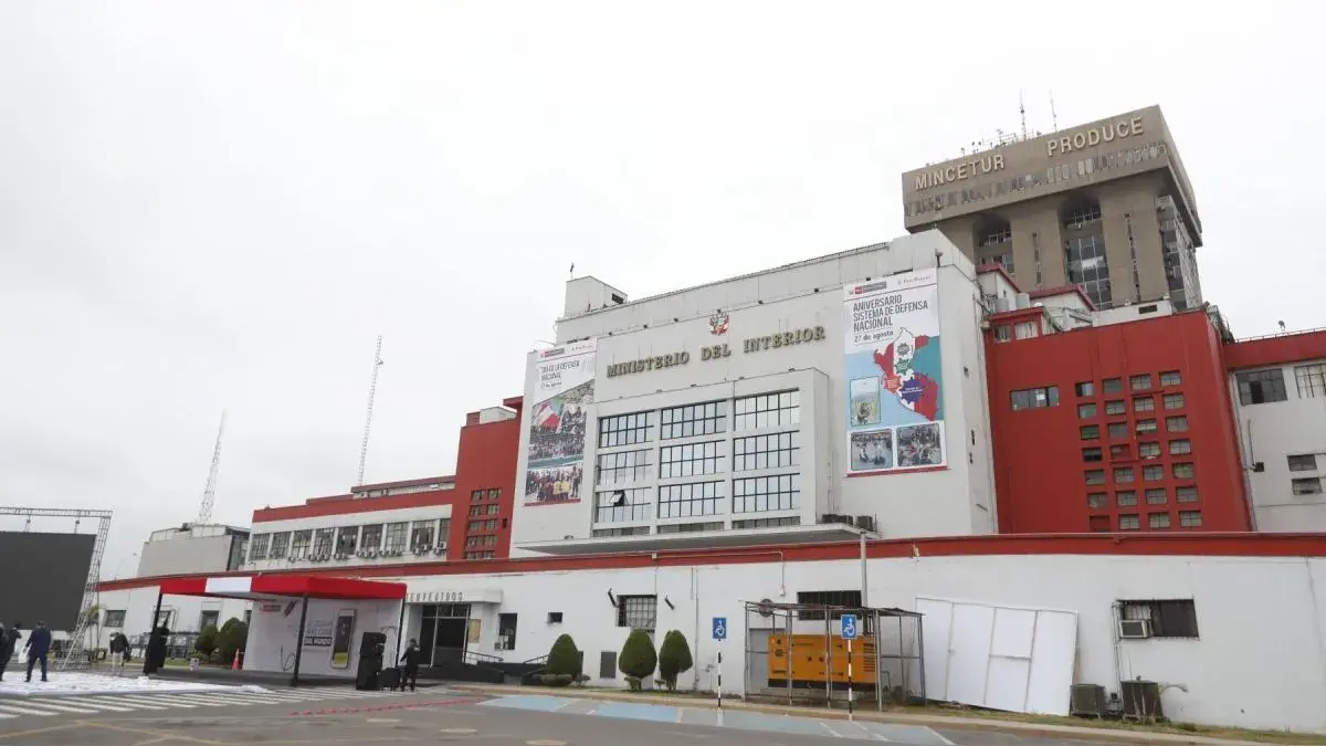 Mininter inicia investigación por filtración de datos del Reniec