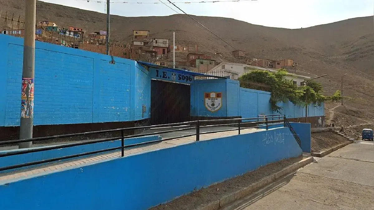 Colegio de Ventanilla atacado a balazos por sujetos desconocidos