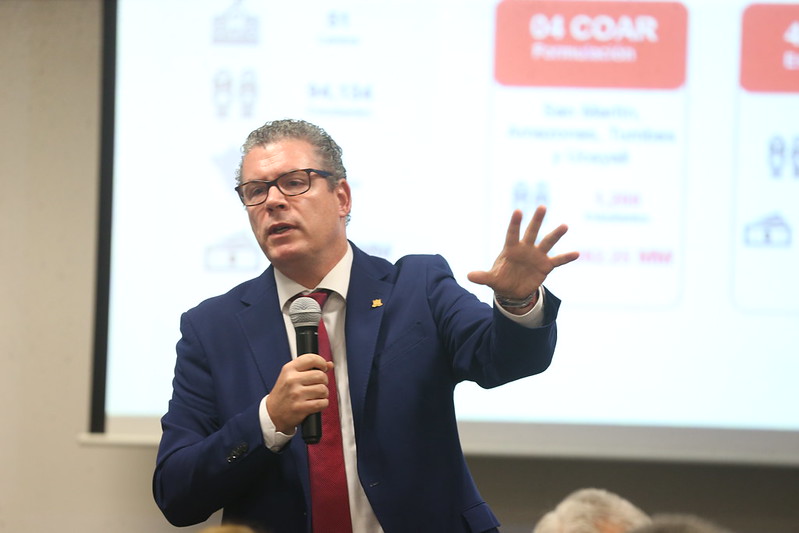 Ministro Morgan Quero afirma que no se necesitan docentes de inglés