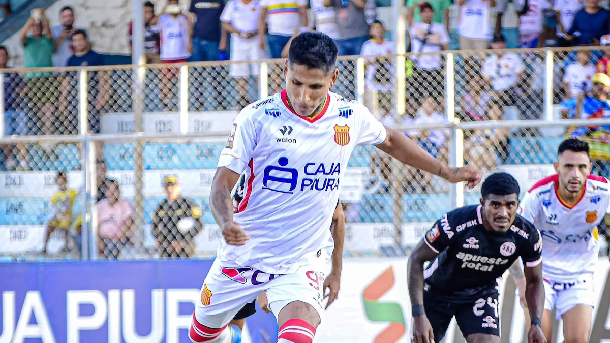 Raúl Ruidíaz marcó doblete con el Atlético Grau