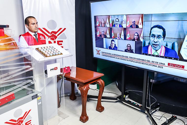 JNE designa al ciudadano y a jueces para revocatorias