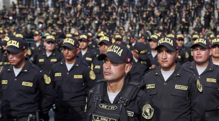 Policías y FFAA exigen al MEF cumplir con aumentos de 81%