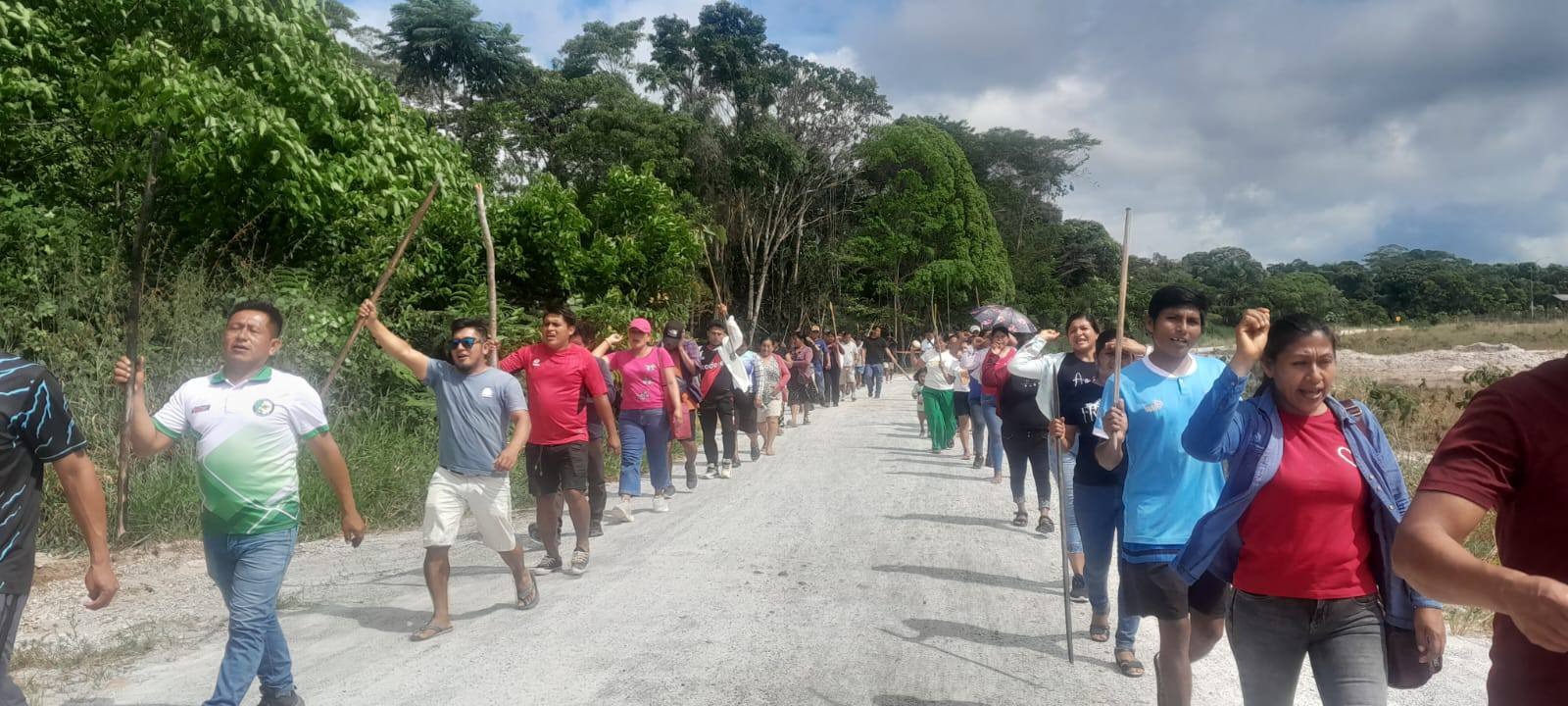 Pueblo Awajún toma con violencia Estación 5 del Oleoducto Norperuano