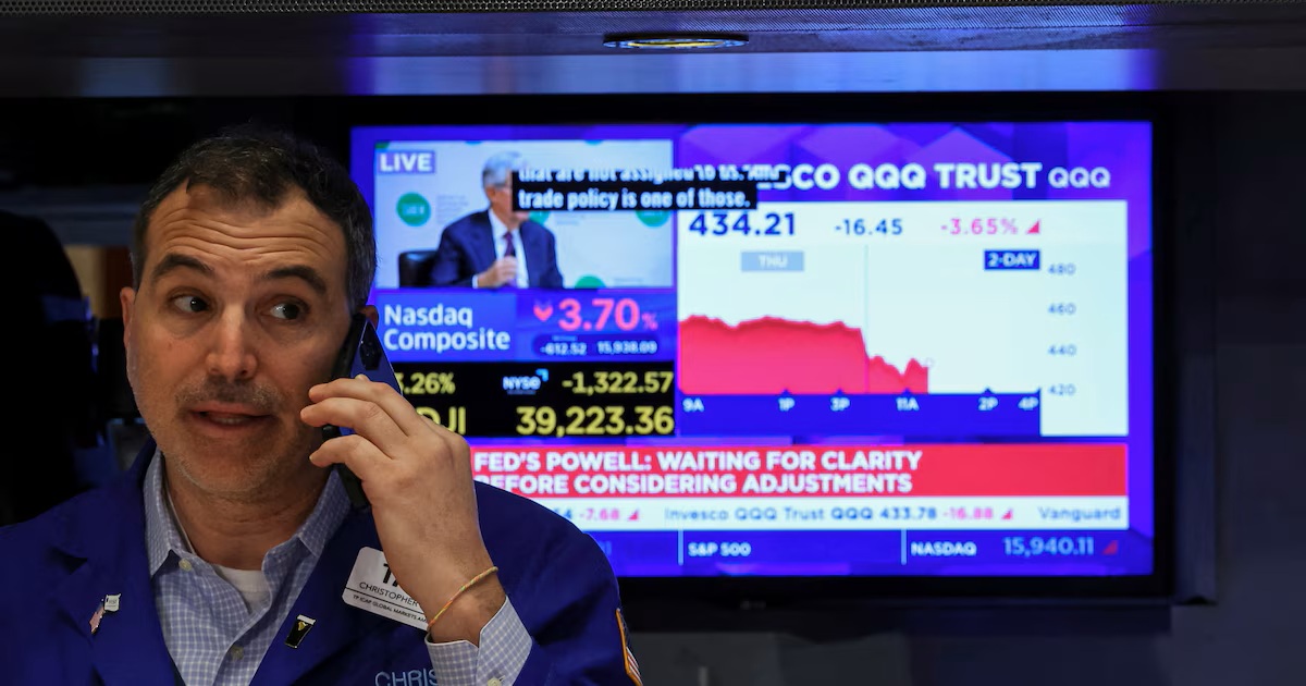 Wall Street volvió a caer con fuerza
