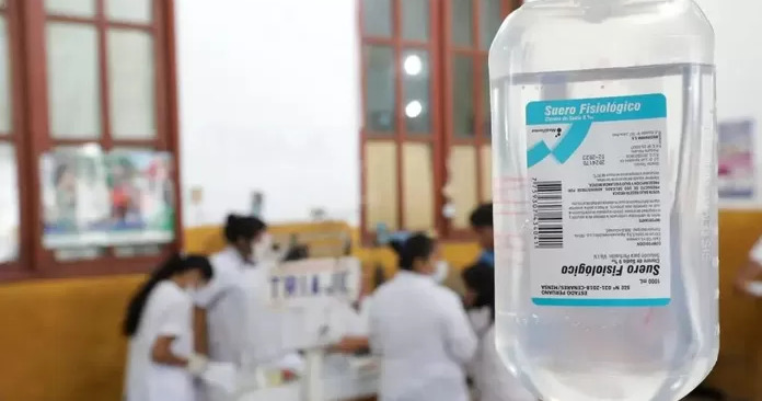 Hospital Alcides Carrión de Huancayo enfrenta crisis por falta de suero fisiológico