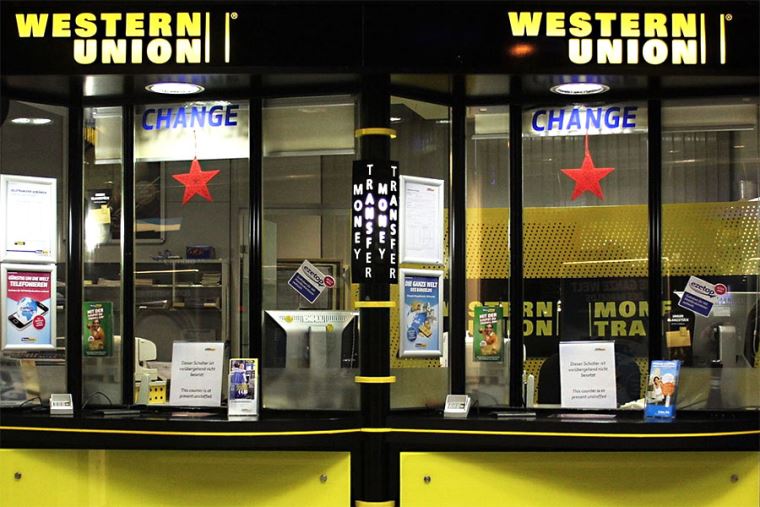 Peruanos en el exterior inyectan US$ 1,255 millones a la economía