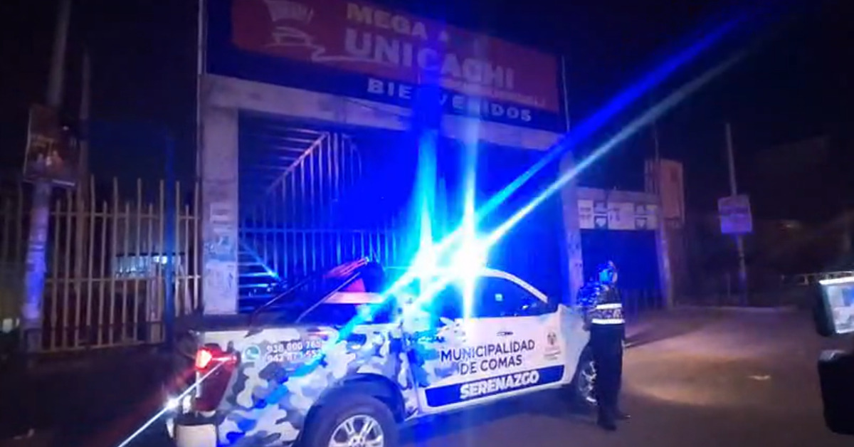 Explosión causa pánico en mercado Mega Unicachi