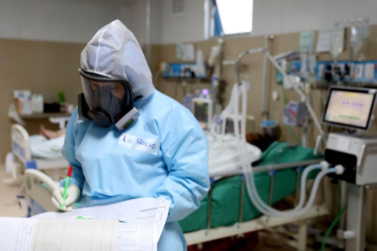 OMS alerta de aumento de casos de una nueva variante de COVID-19