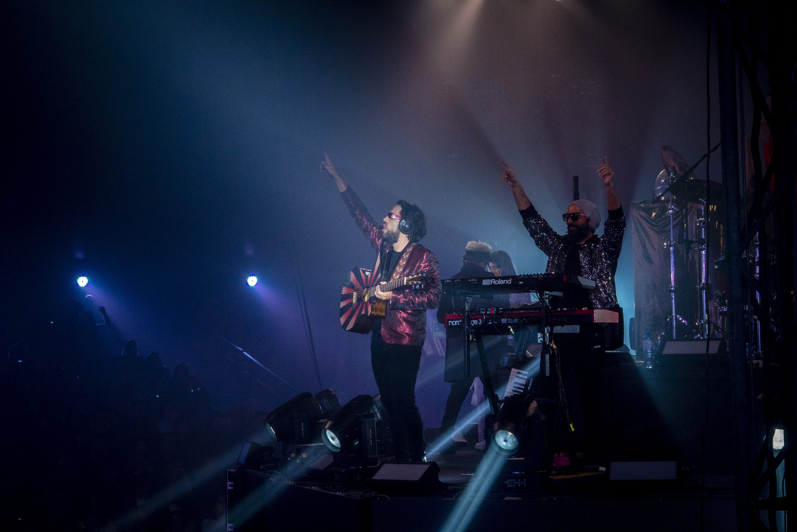 We The Lion rompió esquemas y deslumbró con espectáculo multisensorial