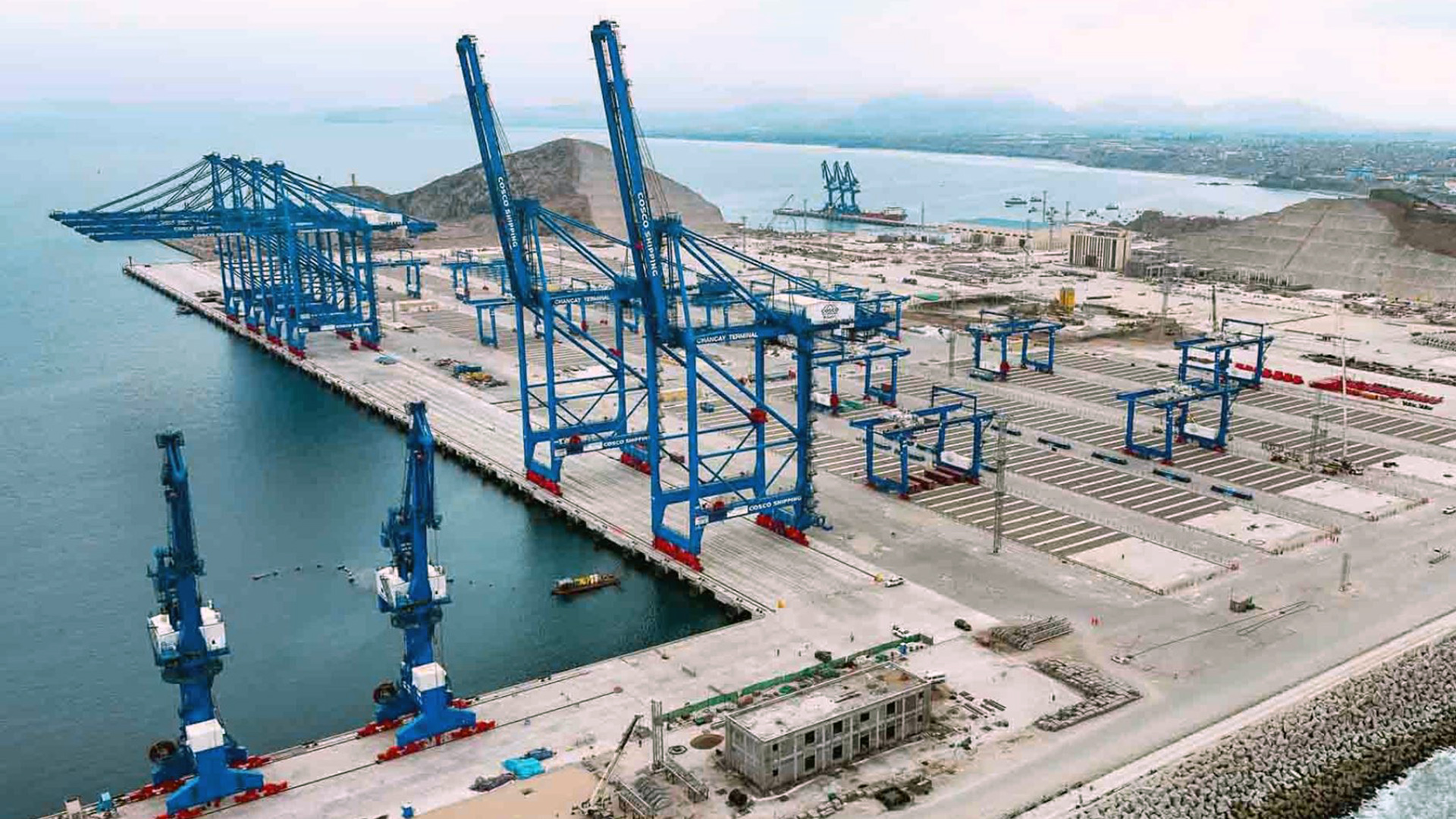 China refuerza su comercio con nueva ruta a Perú