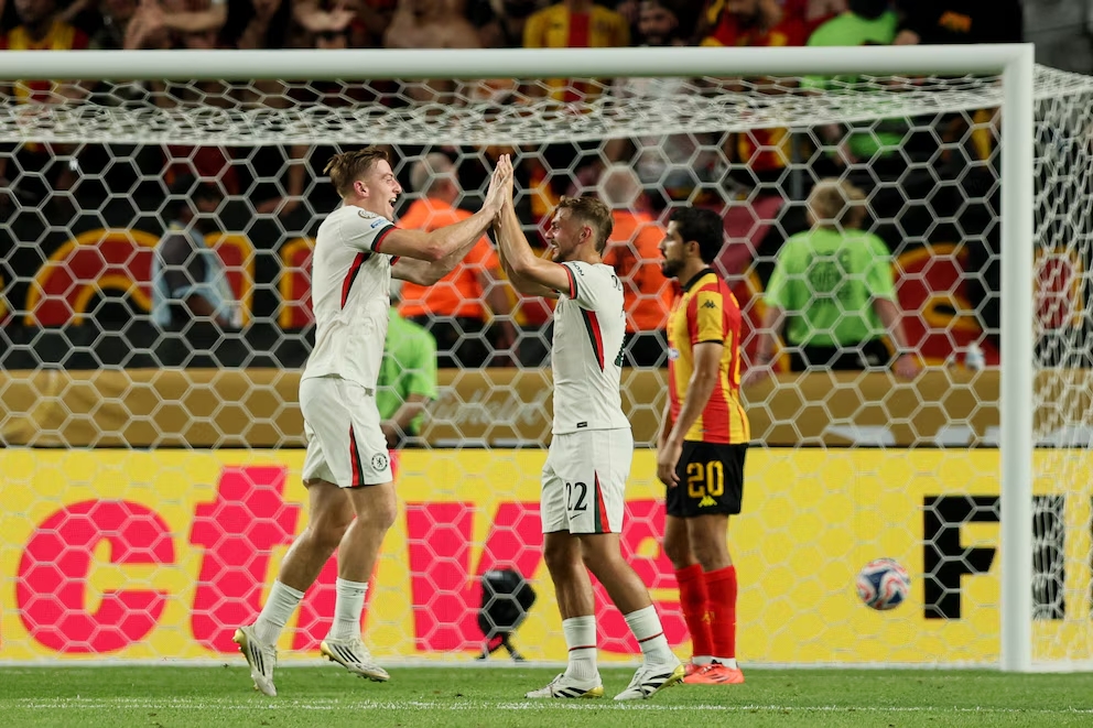 Chelsea golea y sella su pase a octavos del Mundial de Clubes