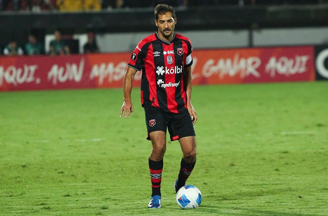 El sólido Celso Borges