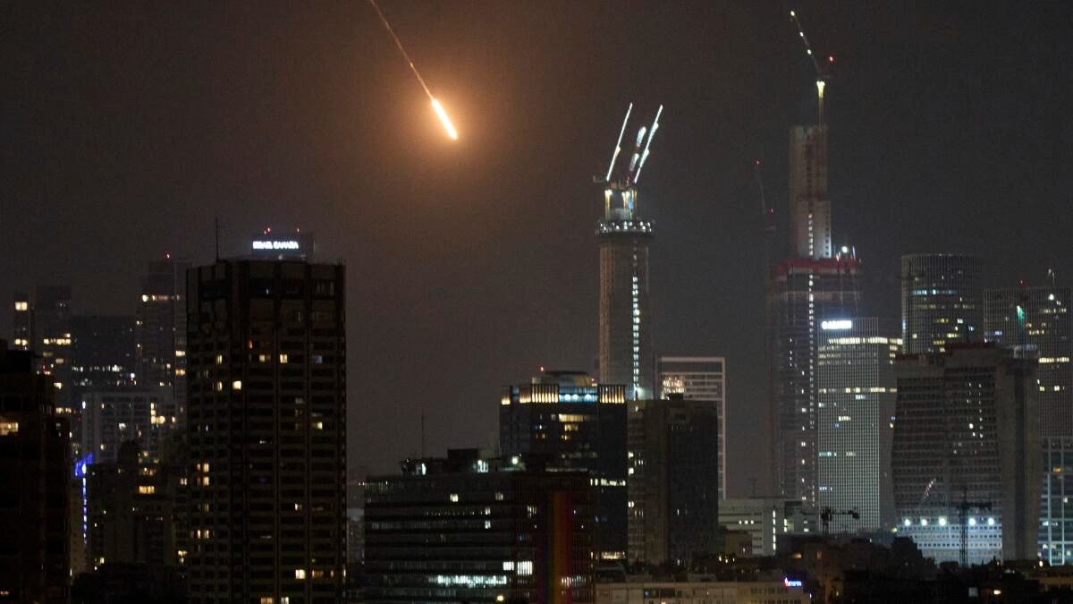 Netanyahu dice que Israel controla los cielos de Teherán