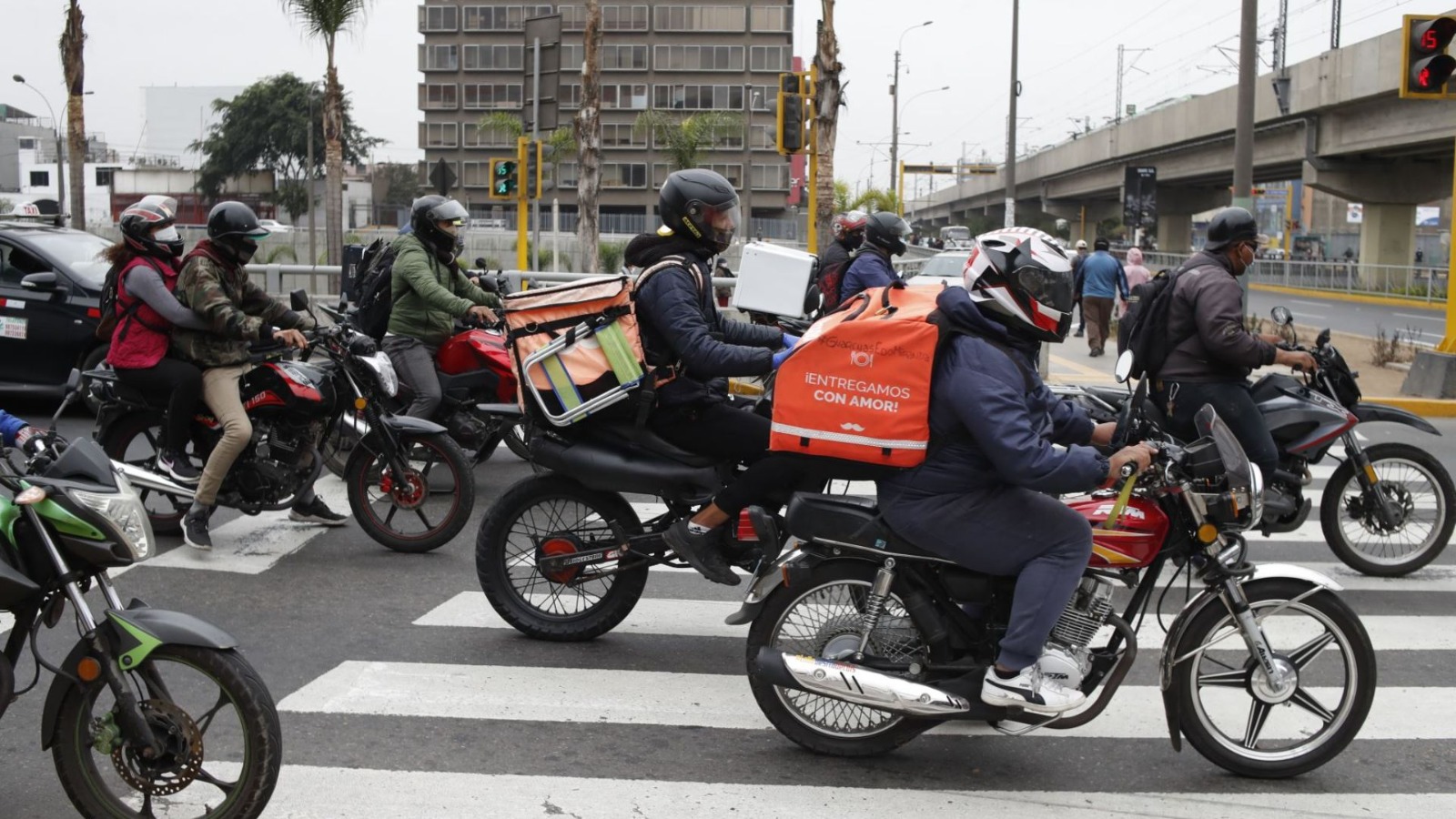 Motociclistas logran que se suspenda la fiscalización de chalecos