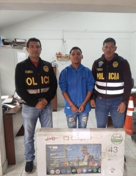 Cae en Cusco con cinco kilos de cocaína ocultos en televisor