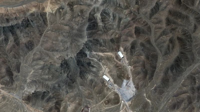 Así fue el bombardeo  de EEUU sobre planta  nuclear iraní de Fordow