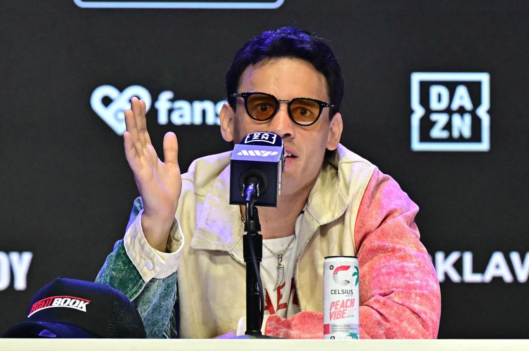 Detienen a boxeador mexicano Julio César Chávez Jr.