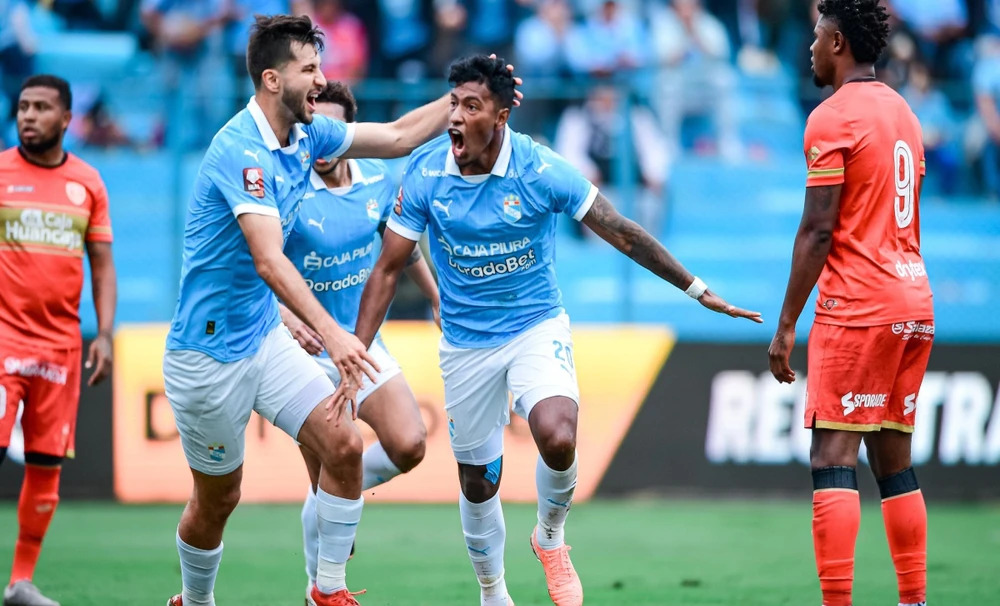 Sporting Cristal sube como espuma en el Clausura