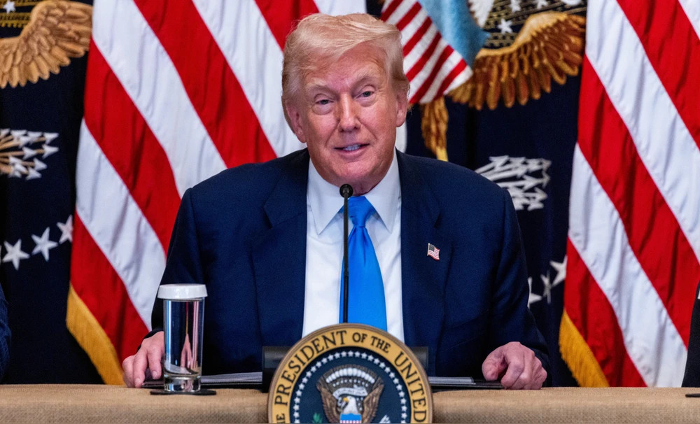 Donal Trump celebra los aranceles y afirma que EE.UU. está creciendo