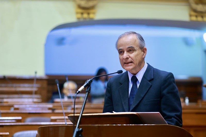 Descubren millonarios yacimientos de petróleo y gas en costa