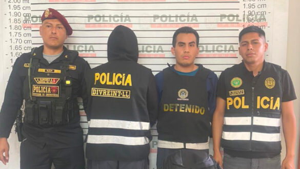 Detienen a universitario por extorsionar a profesor