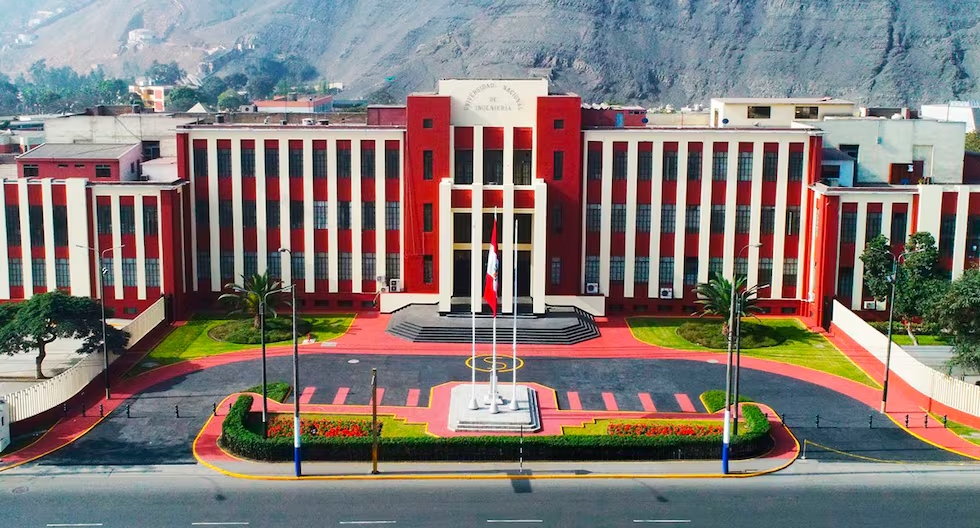 Dejó Derecho en la PUCP para cumplir su sueño en la UNI