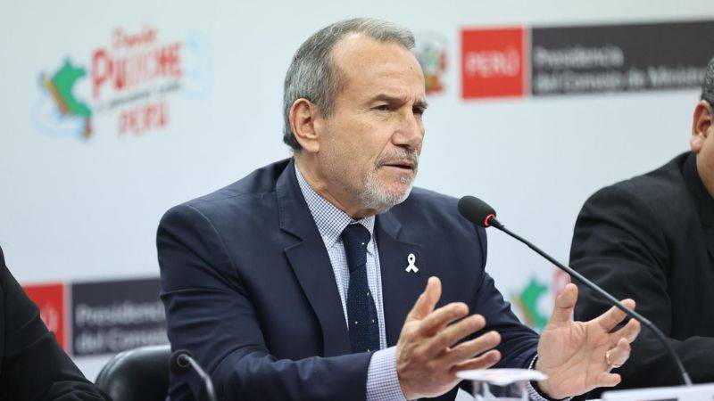 Gobierno denuncia pagos diarios a bloqueadores por minería ilegal